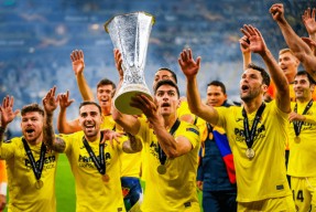 亚博体育网址-风云突变！里昂今夜回应争议，欧超杯版图或变，球迷炸锅，球队文化再被提及-亚博体育网址